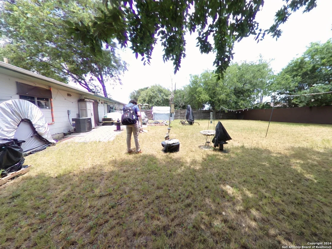 Photo of 8418 SILVERSTAR DR