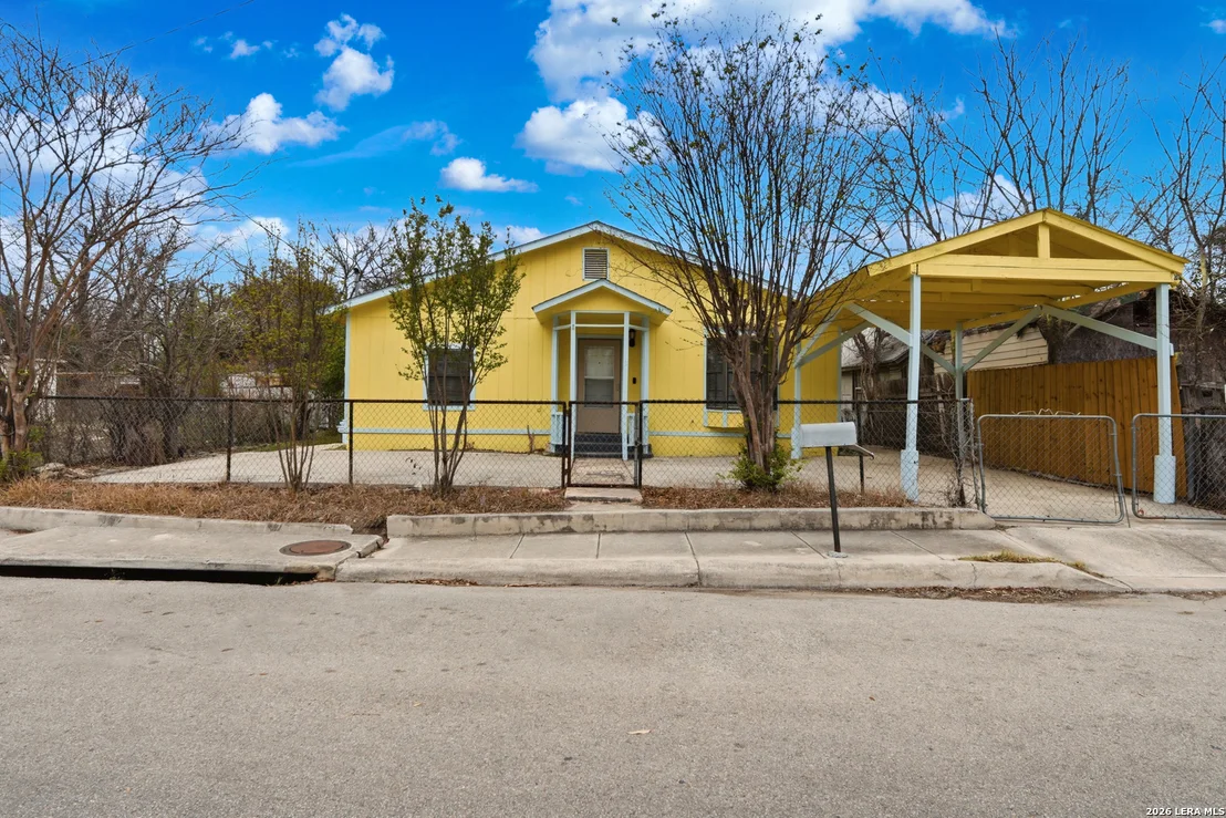 Photo of 1721 Brunswick Blvd.