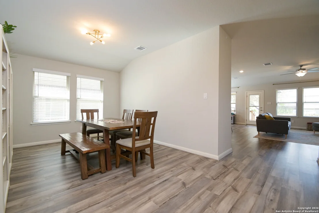 Photo of 2421 PENNILYNN WAY