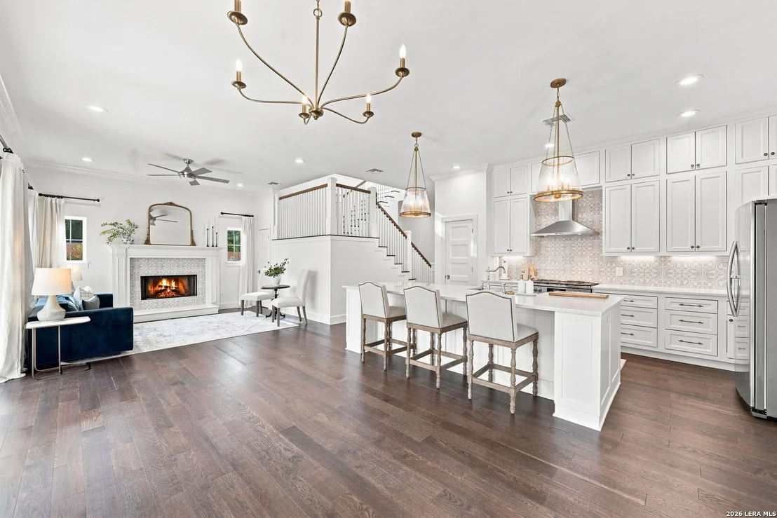 Photo of 301 OGDEN LN