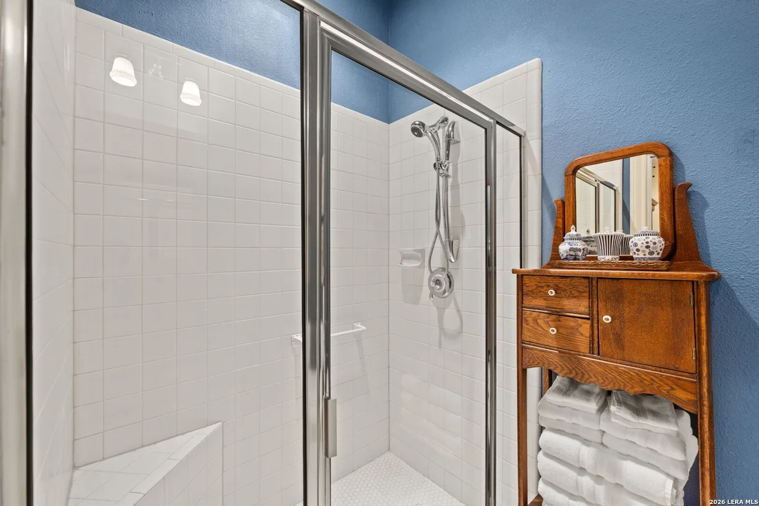 Photo of 109 Village Cir