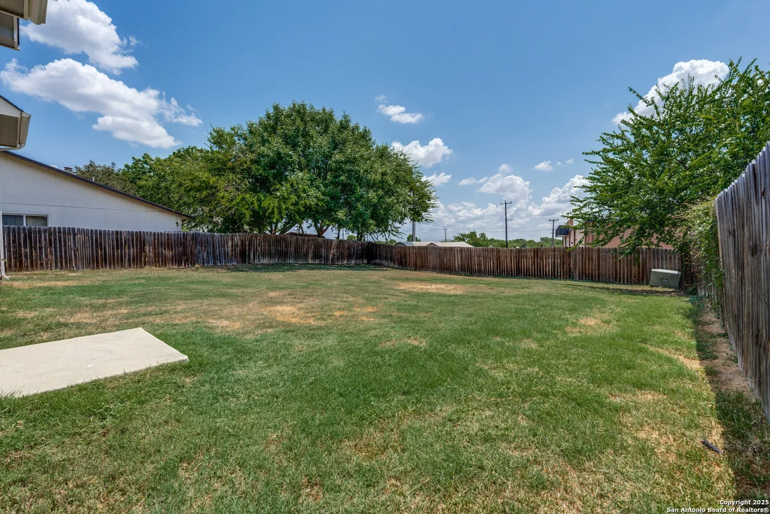 Photo of 9722 Spruce Ridge