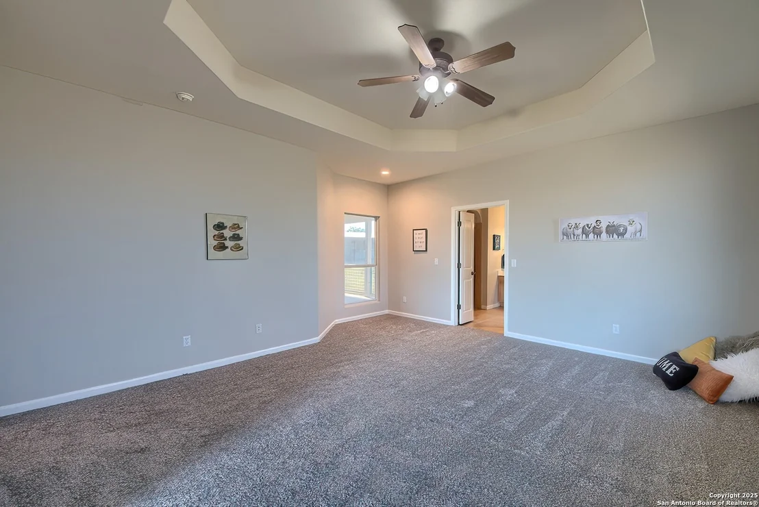 Photo of 240 Glory Lane