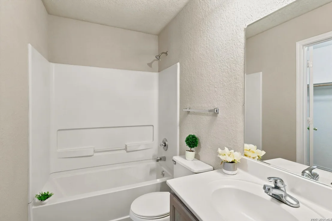 Photo of 8235 Heights Vly