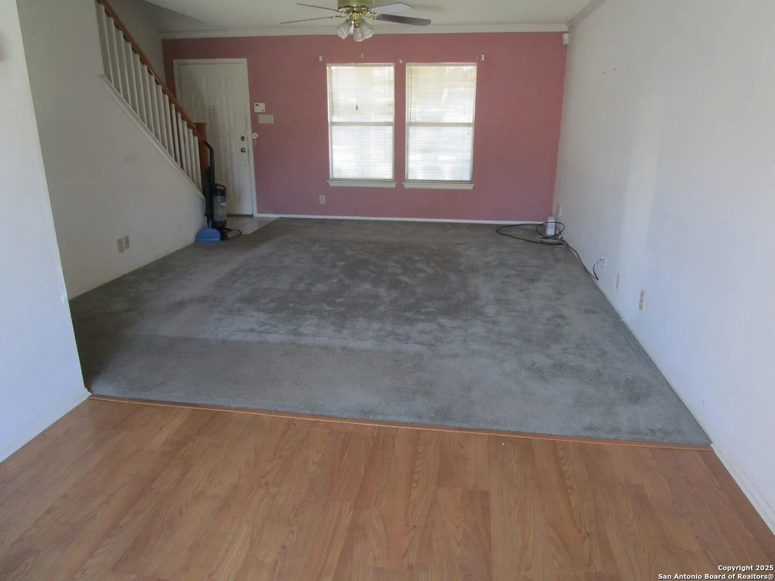 Photo of 7555 Branston