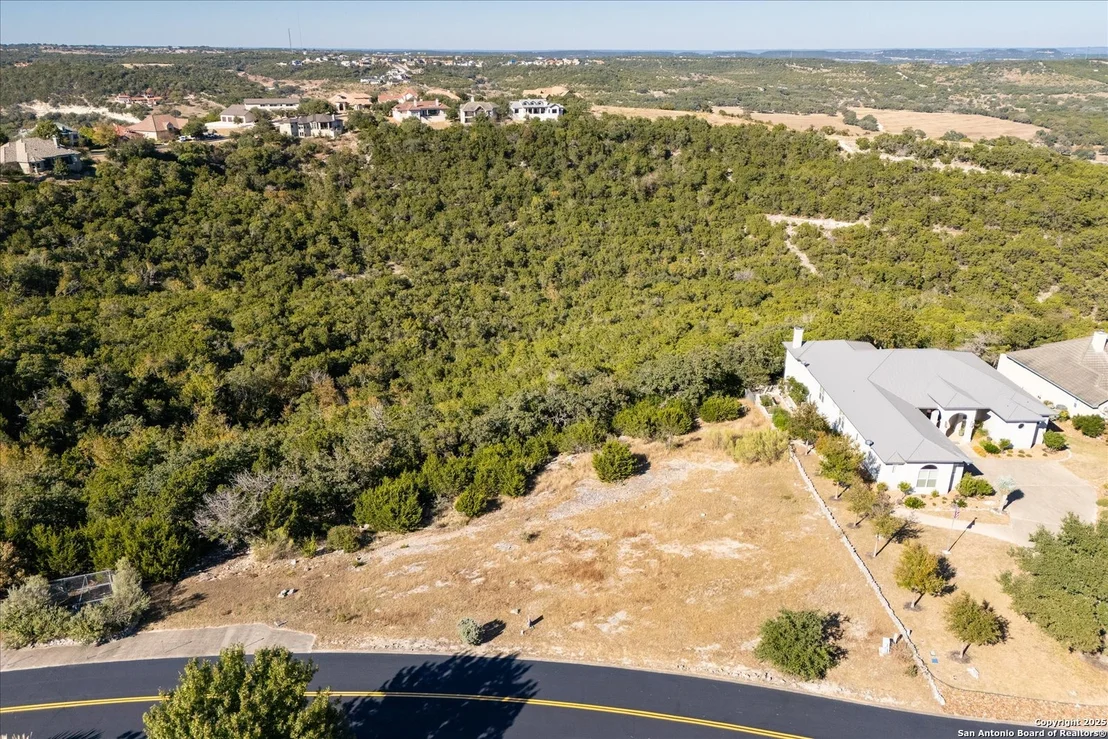 Photo of 112 Towne View Circle
