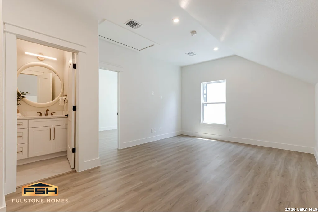 Photo of 206 Roaring Creek