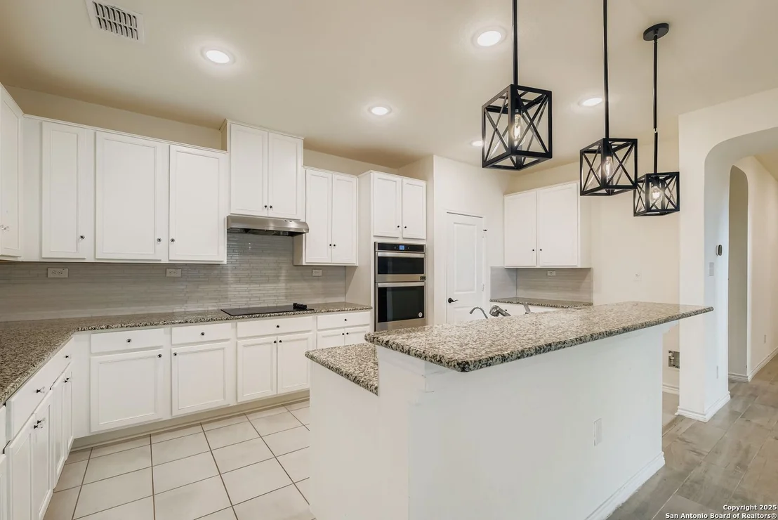 Photo of 15323 Danae Bend