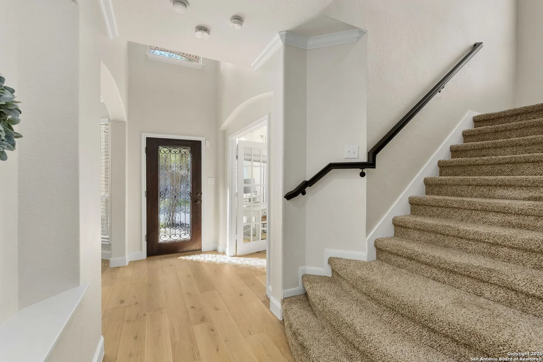 Photo of 8615 Solano Dr