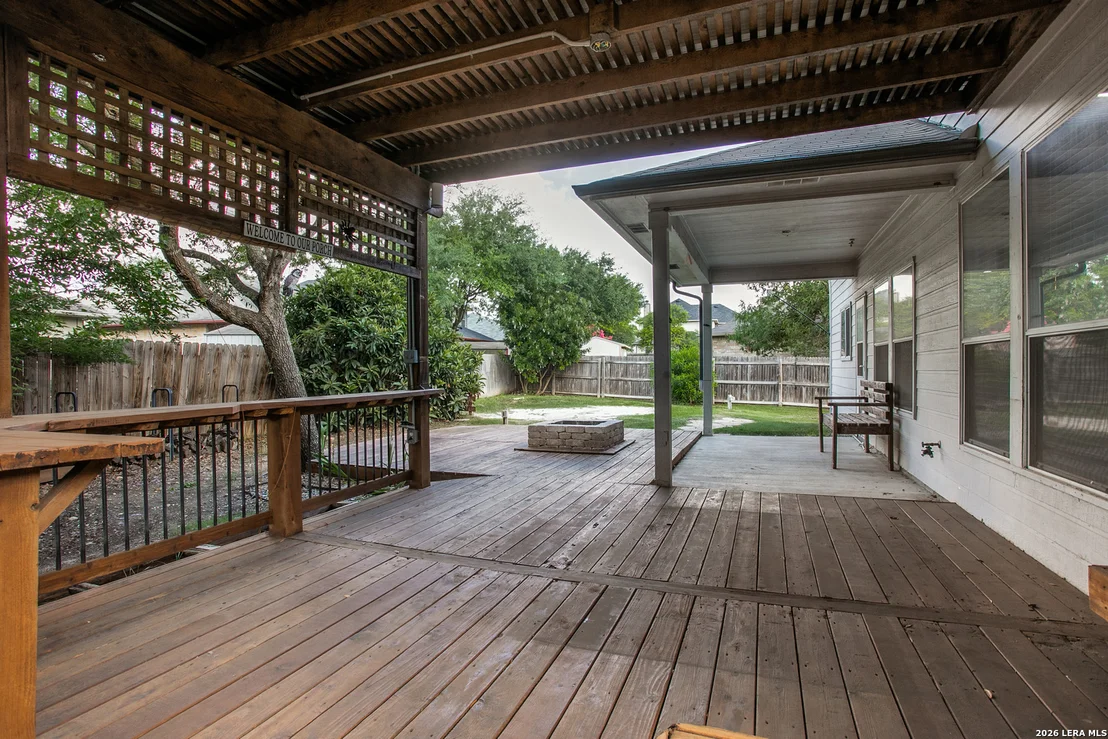 Photo of 404 CIRCLE STAR RD