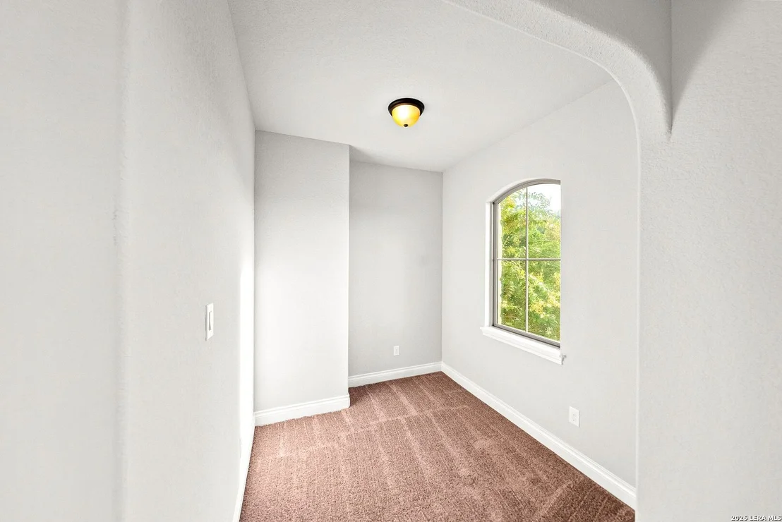 Photo of 25207 Estancia Cir,
