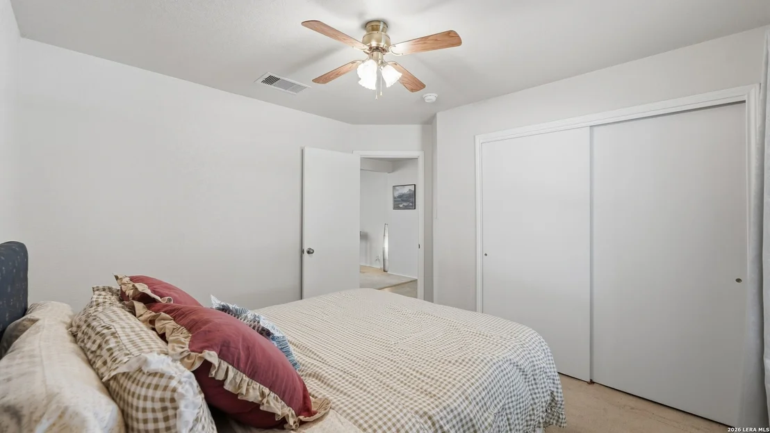 Photo of 3960 Cherokee Blvd