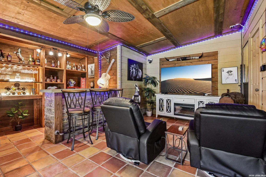 Photo of 15519 Long Creek