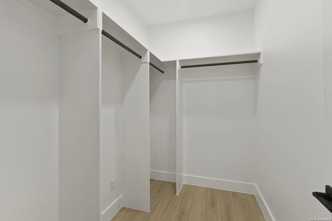 Photo of 106 MAGNOLIA CIR