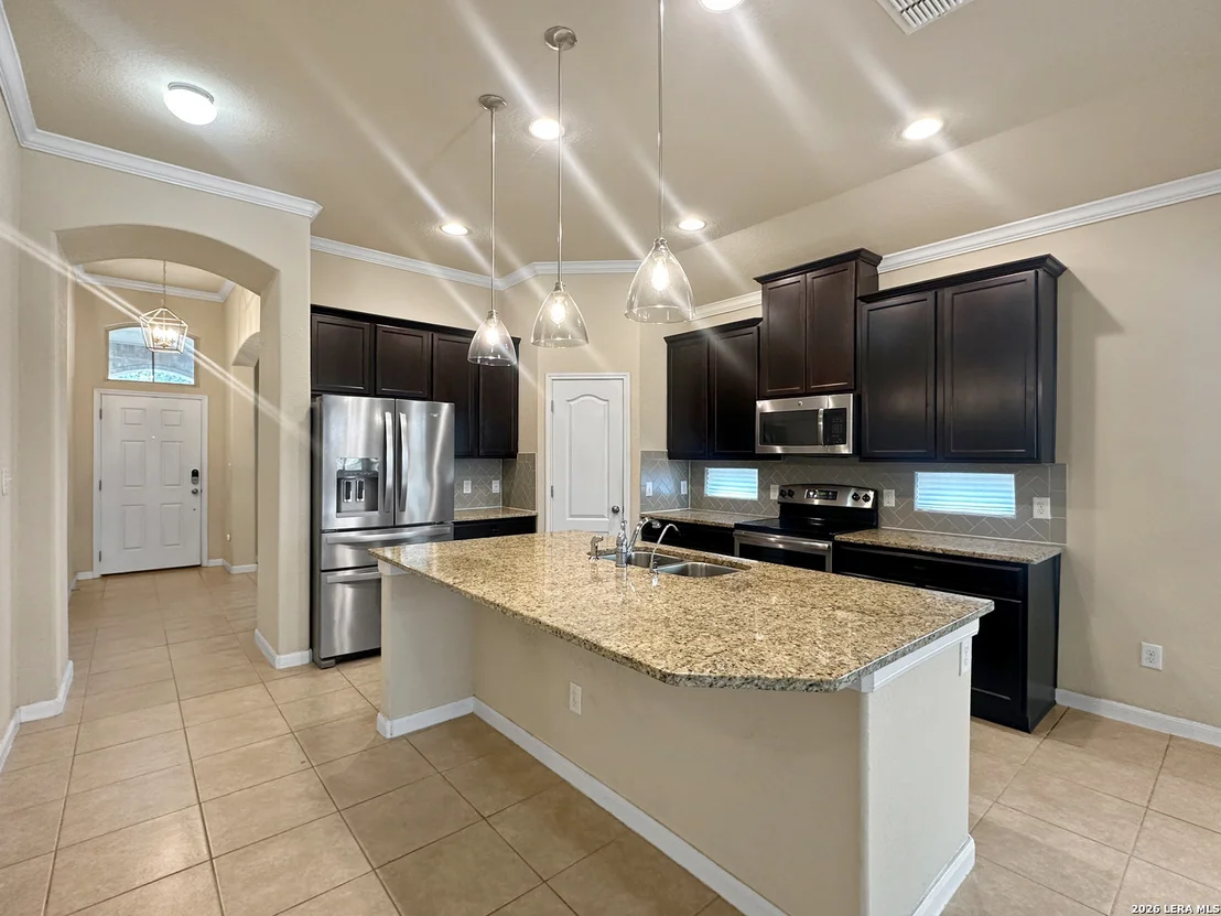 Photo of 851 Noel Forest
