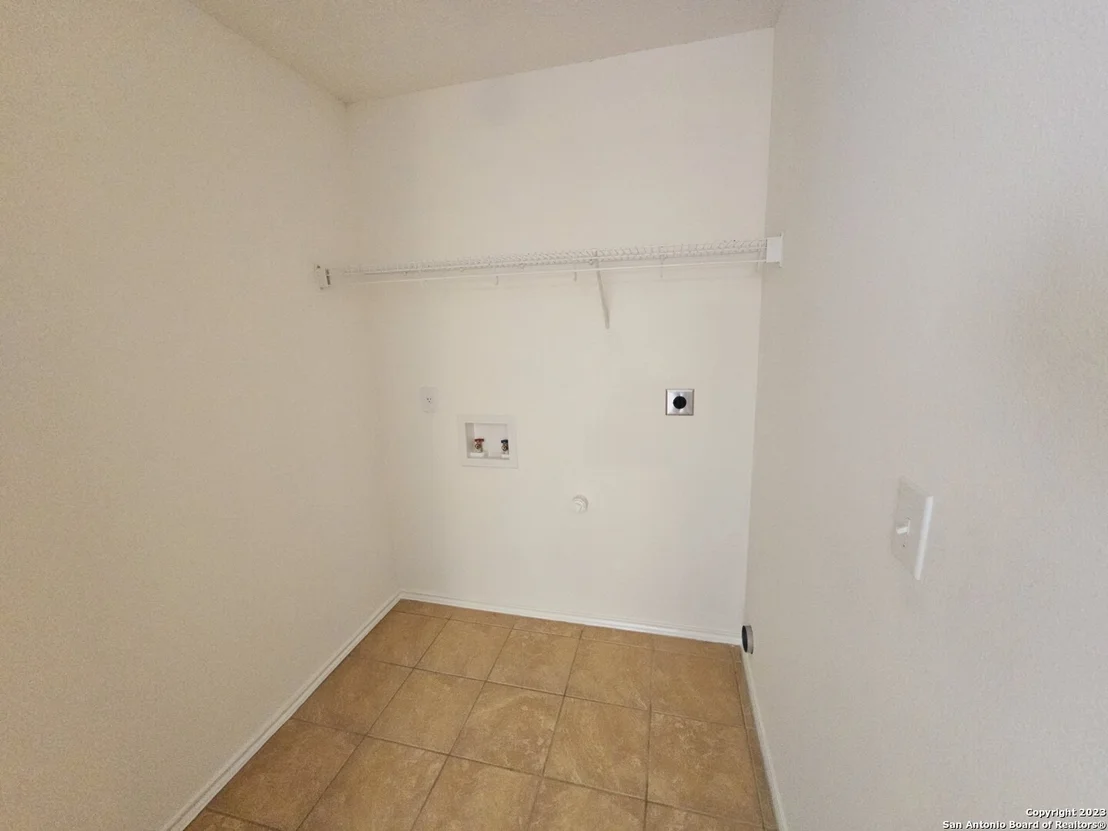 Photo of 3616 CANDLEHILL
