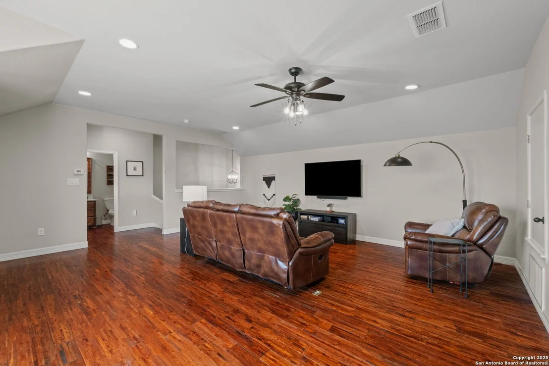 Photo of 157 Fair Springs