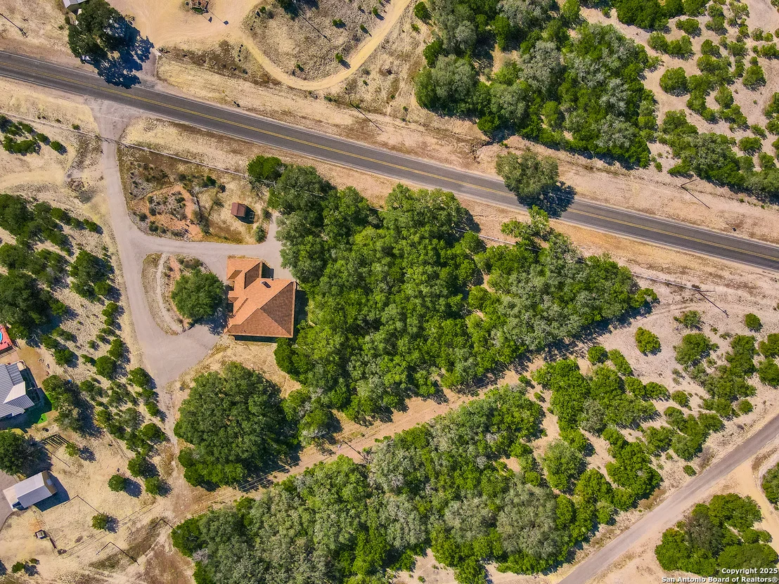 Photo of 840 W RANCH ROAD 337