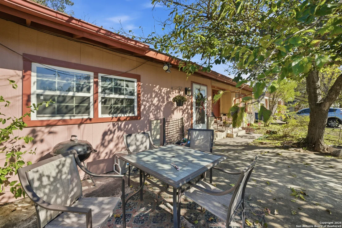 Photo of 235 Meadow