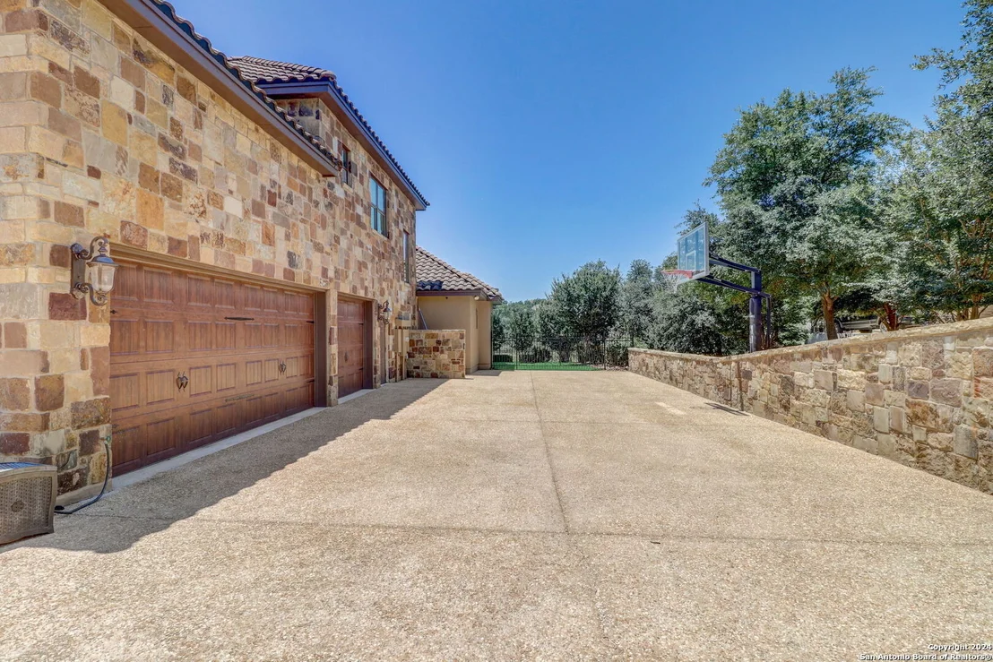 Photo of 4026 Wilderness Ridge