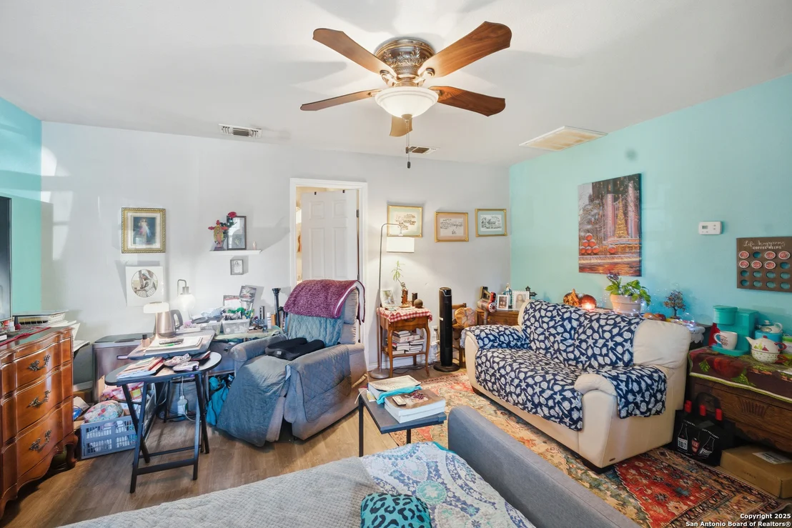Photo of 235 Meadow