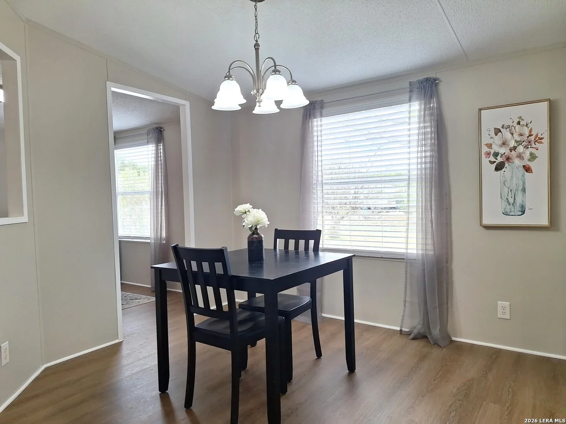 Photo of 533 Las Hadas