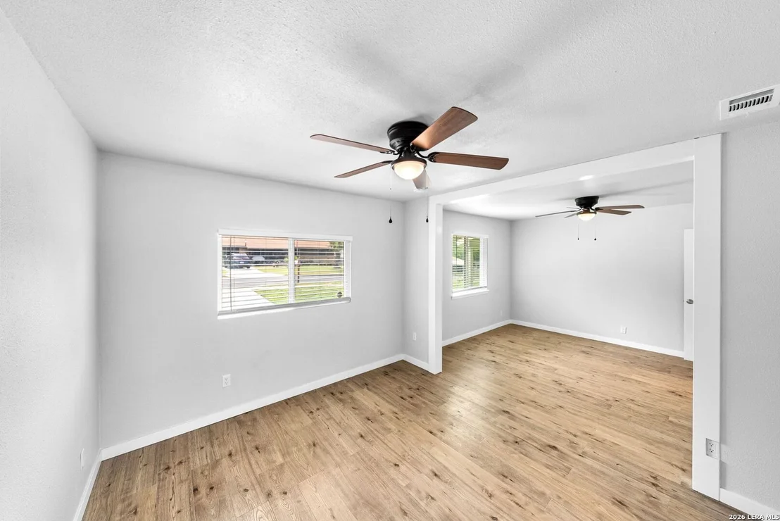 Photo of 3015 Dall Trl