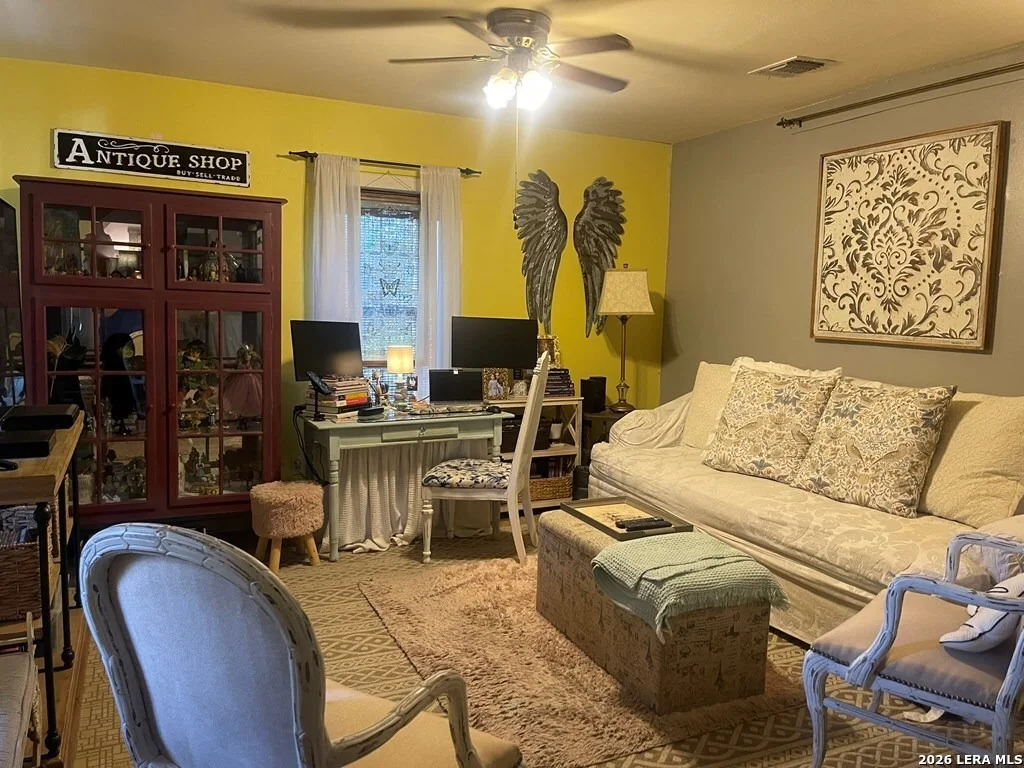 Photo of 927 Colorado