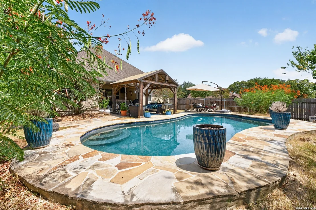 Photo of 2078 Stonehaven