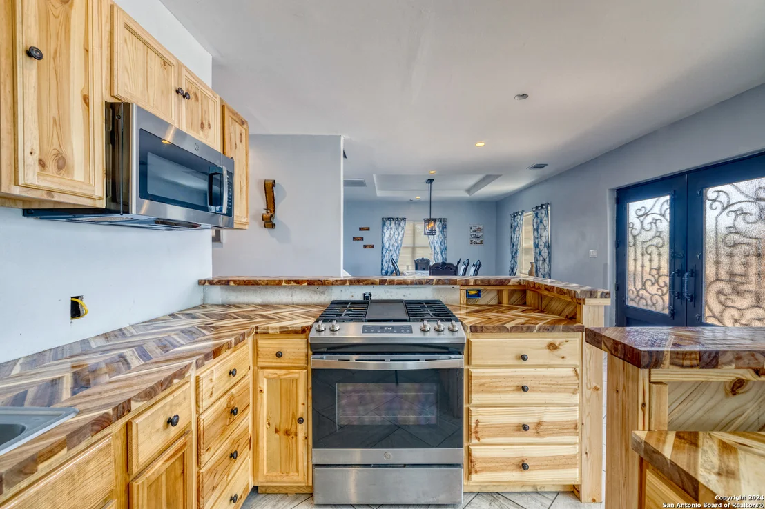 Photo of 136 Cardinal Drive