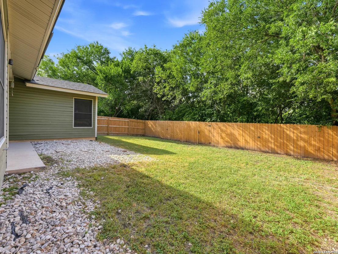 Photo of 7914 WAYSIDE TRL