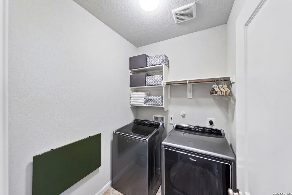 Photo of 1206 Nashua Sq
