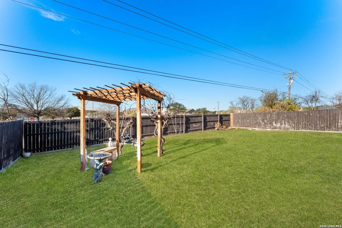 Photo of 1632 Willow Top