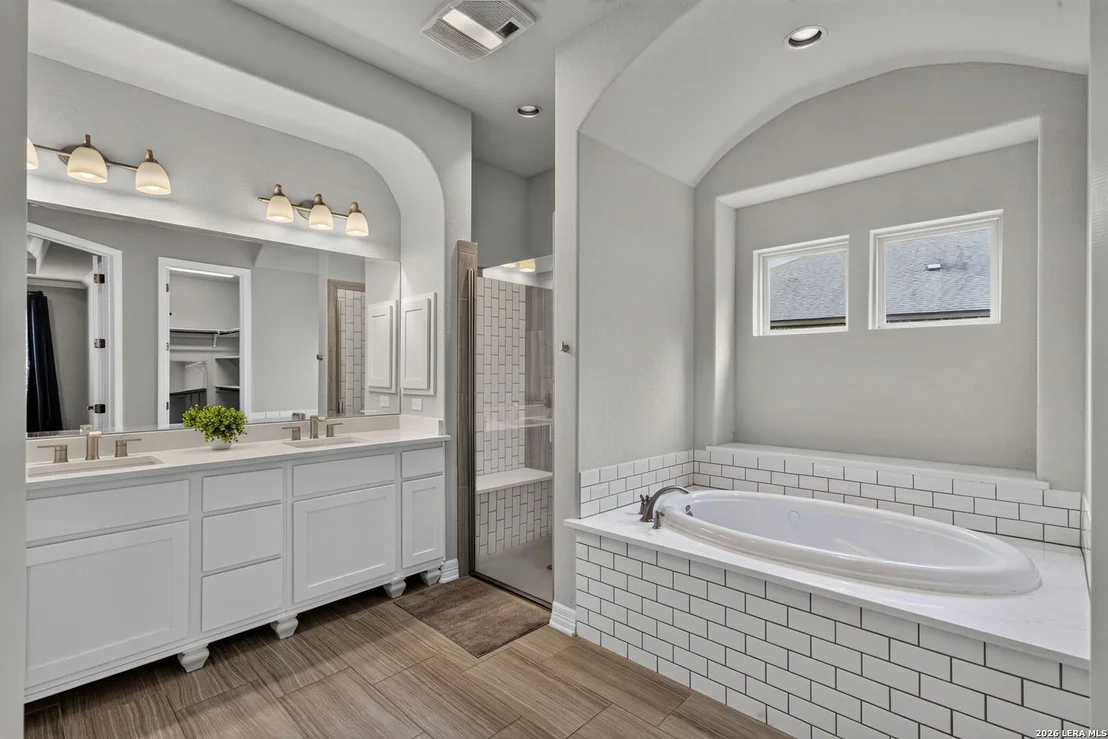 Photo of 109 El Cielo