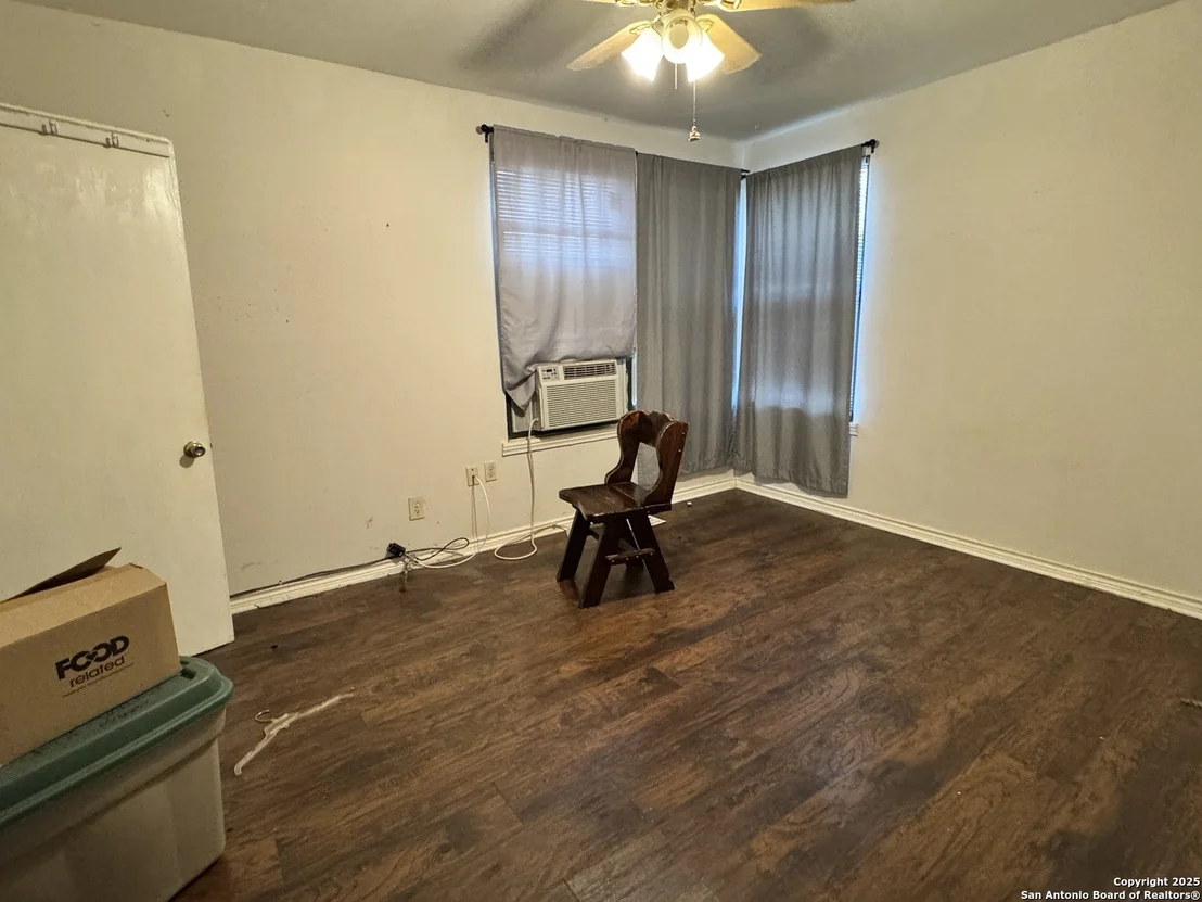 Photo of 3334 Cato