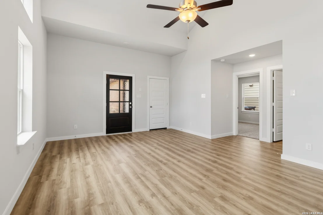 Photo of 627 River Run Way
