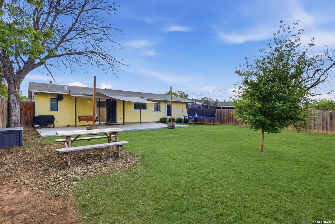 Photo of 1105 Upland
