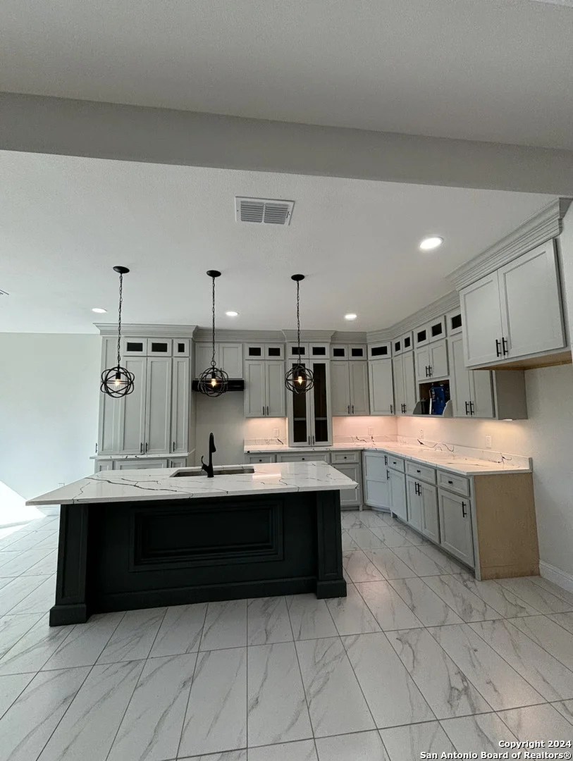 Photo of 805 N CAMP STREET