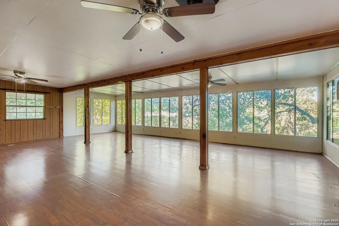Photo of 17685 Morningside