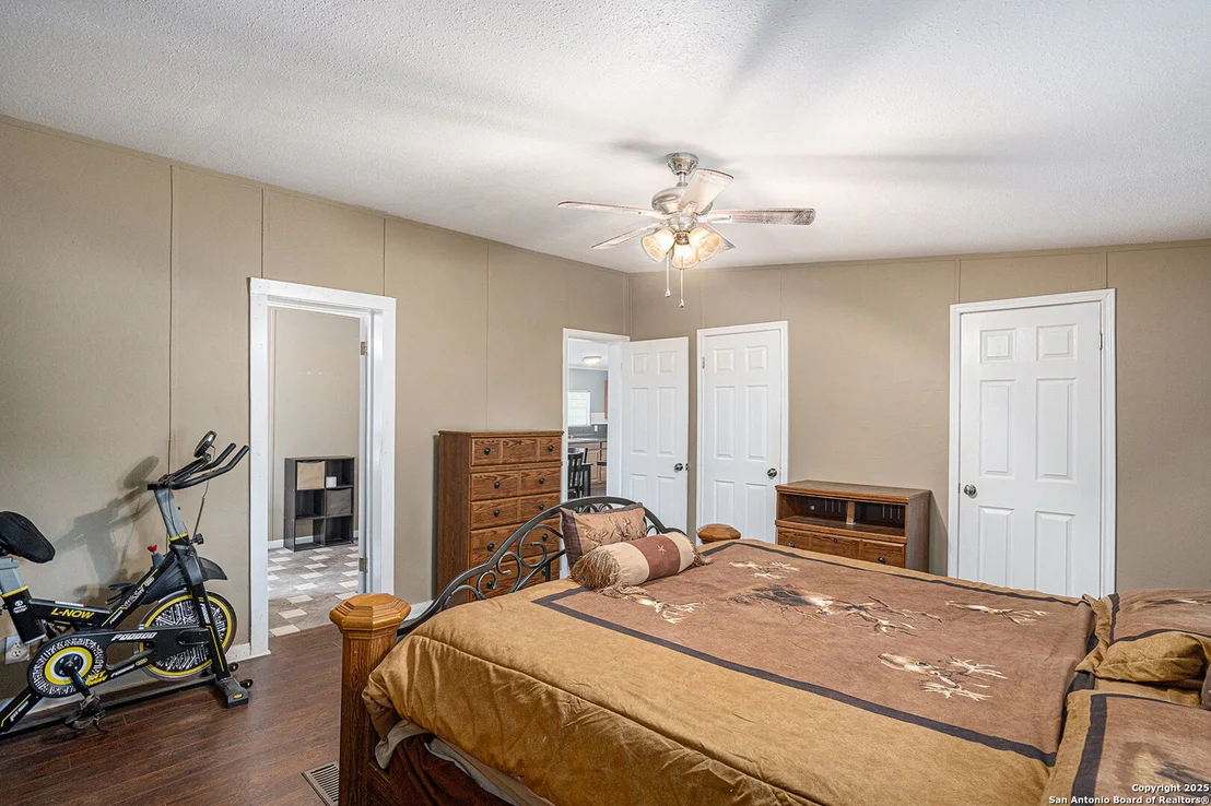 Photo of 1111 Willis Way