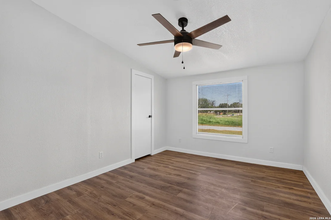 Photo of 1302 Hickory Street