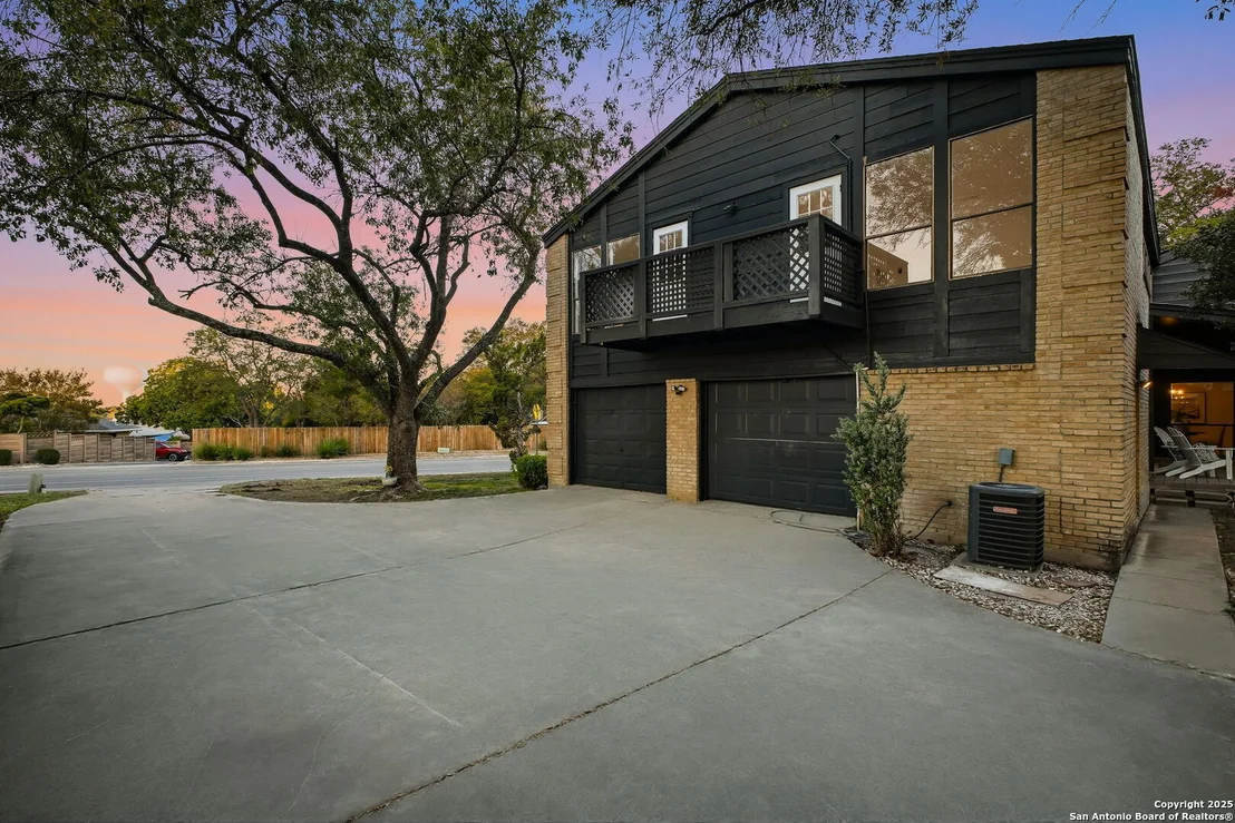 Photo of 6302 Cypress