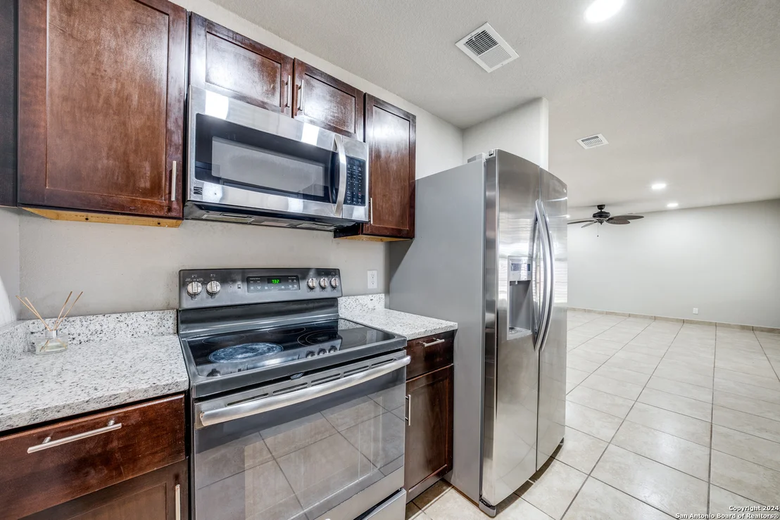 Photo of 9622 five forks