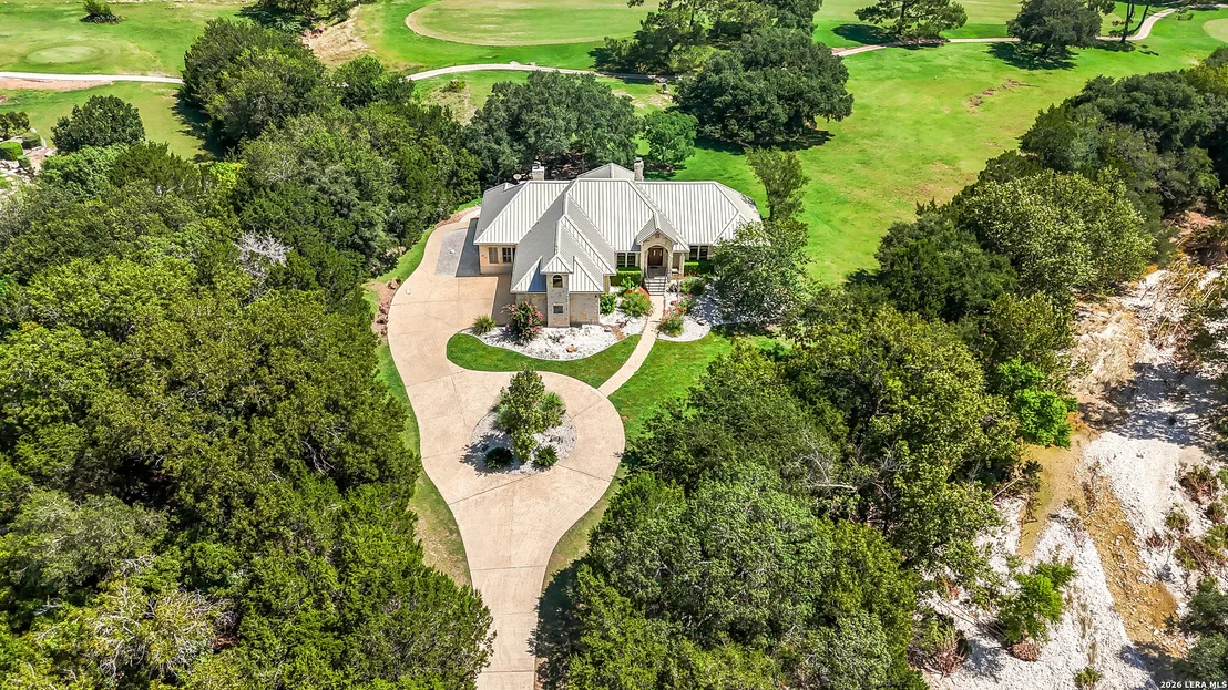 Photo of 111 White Tail Dr