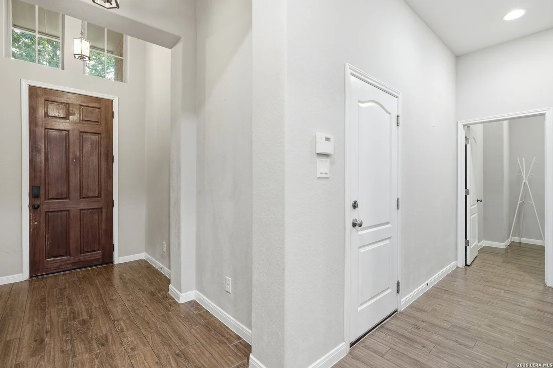 Photo of 21106 Capri Oaks