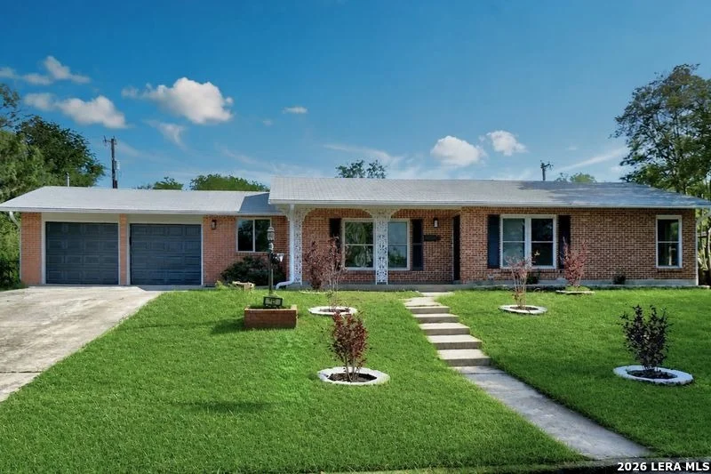 Photo of 113 ARIBE DR