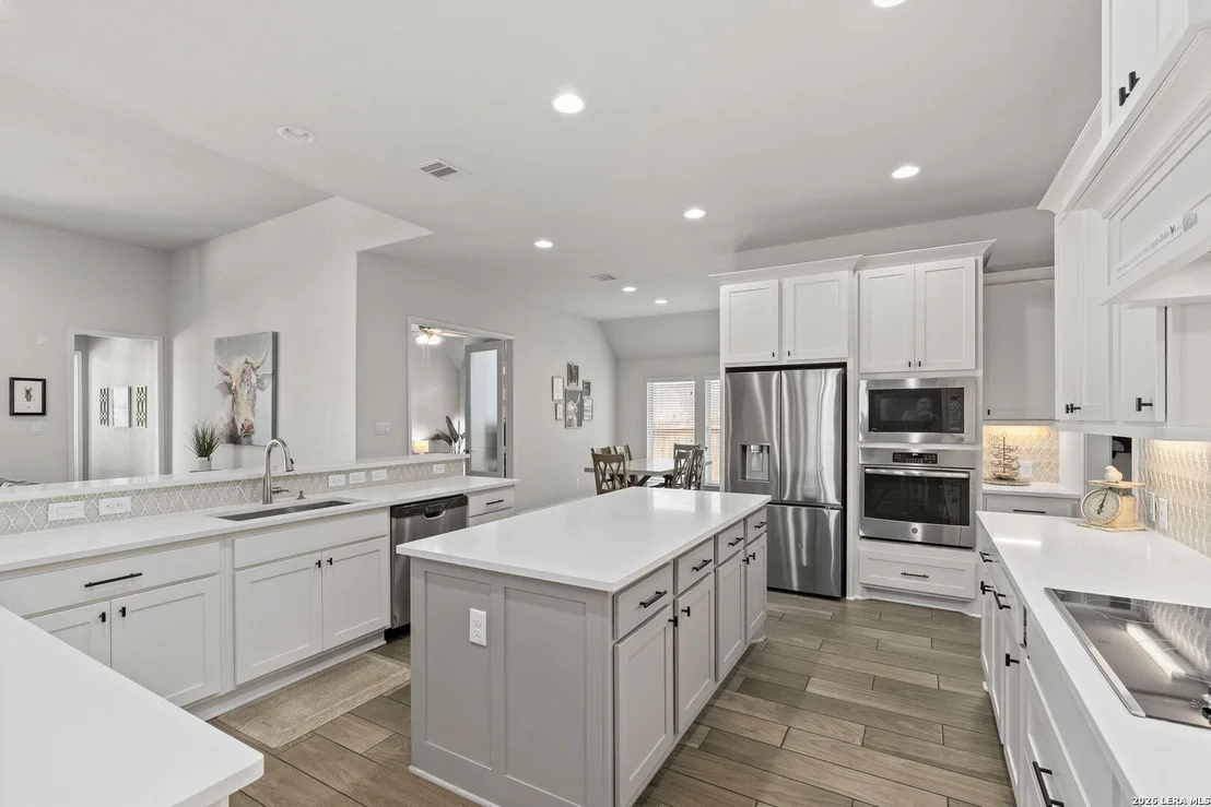 Photo of 30127 Valley Trace