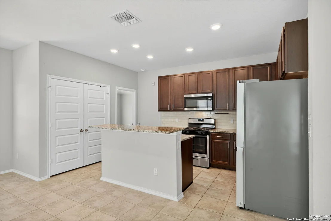 Photo of 13438 carter