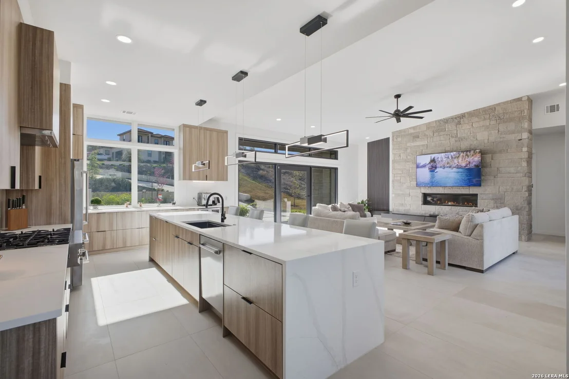 Photo of 23119 Casey Canyon