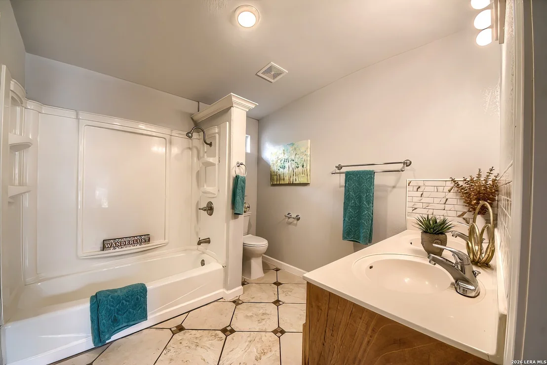 Photo of 3341 Cato